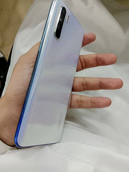 Oppo Reno 3 3