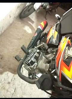 honda 125 papu condition 10/10