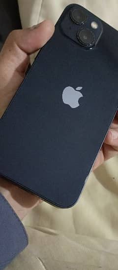 iPhone 13 0