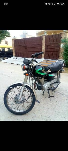 Totally Genuine Honda CG 125 3