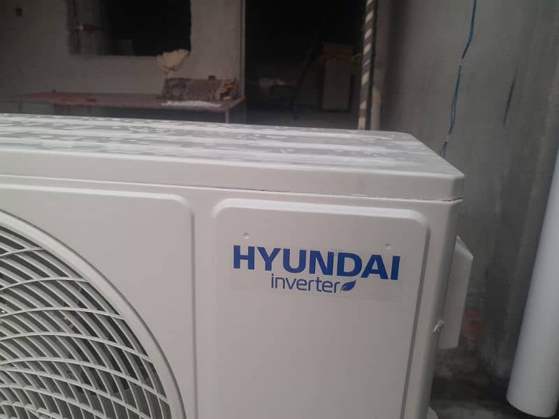 Hyundai 1.5 Ton Ac iNverter 14