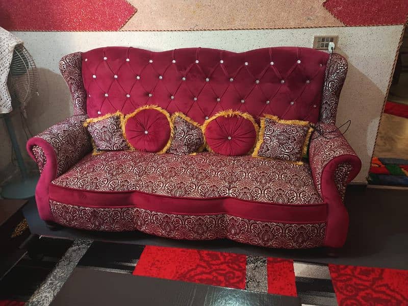 7 seater sofa set and coberd 9