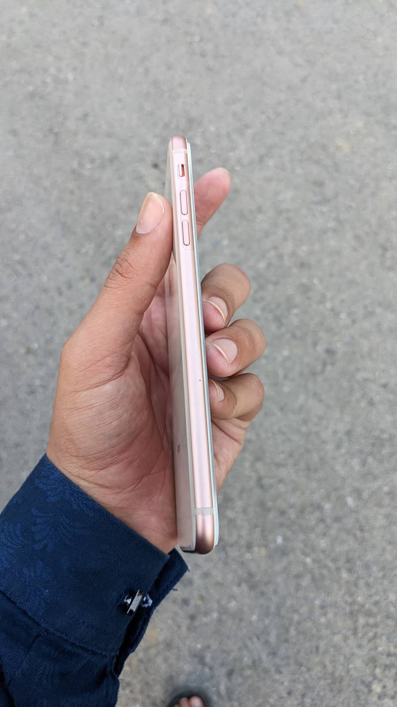 Iphone 8 plus Non PTA 1