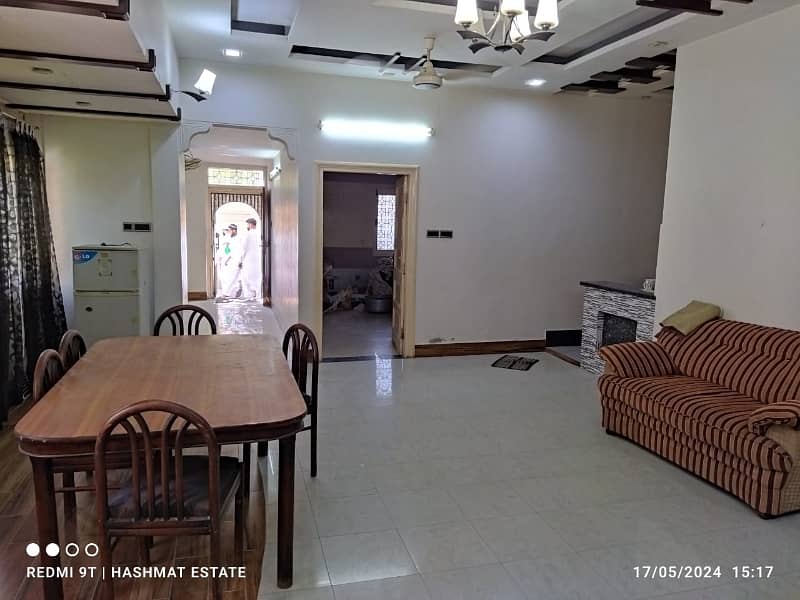 comrical use bungalow welmantine for rent 
4 units bungalow 
deitls mansion 10