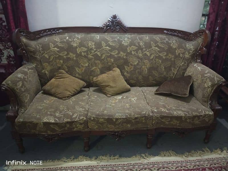 Sheeshum wood sofa set 0