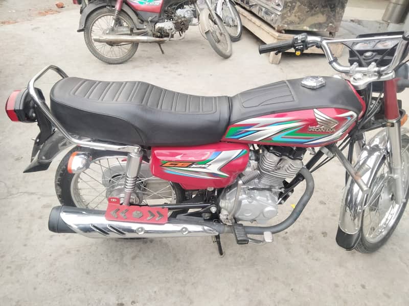 Honda CG 125 2023 0