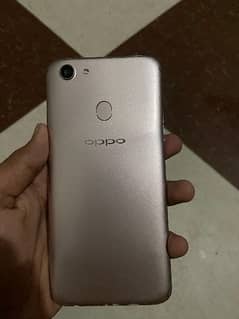 Oppo F5 with box charger 10by10
4GB RAM 32GB