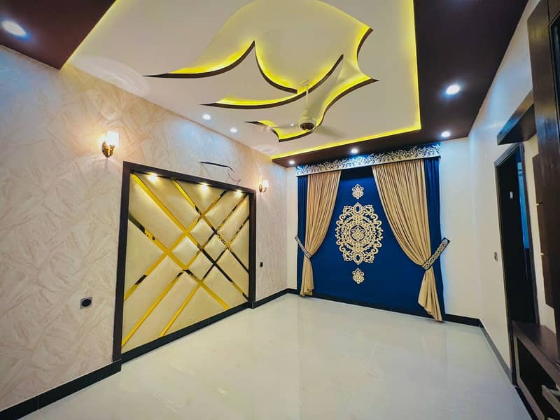 BRAND NEW HOUSE 10 MARLA AVAILABLE FOR SALE IN GHAZI BLOCK BAHRIA TOWN LAHORE 16