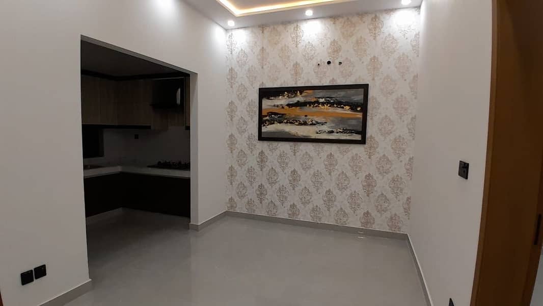 VERY BEAUTIFUL BRAND NEW HOUSE 5 MARLA PHASE ONE BAHRIA ORCHARD 18