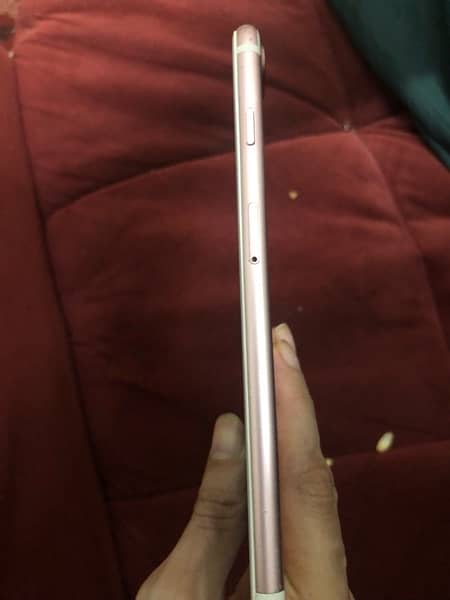 iPhone 7plus 128gb pta approved 4