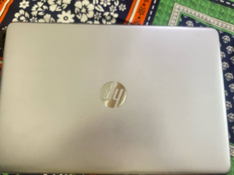 HP laptop 8 Gb Ram 2