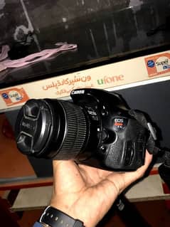 DSLR CAMERA CANON REBIL T3i