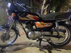 Honda 125 genius condition Karachi number golden number