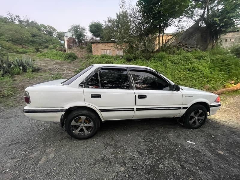 Toyota Corolla KE90 1988 10