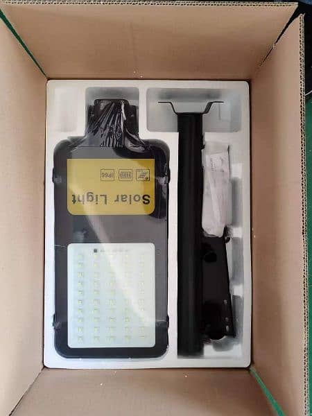 Solar led street light floodlight avble in stock 1