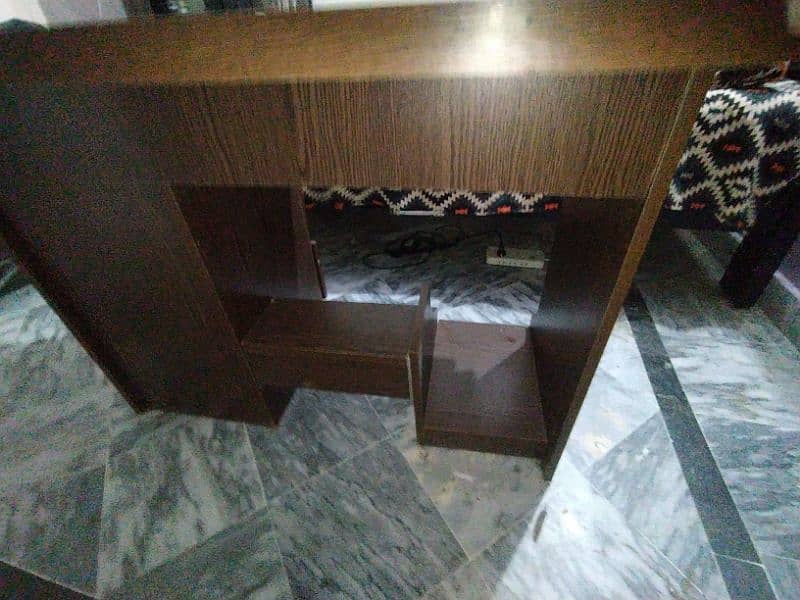 OFFICE/COMPUTER table (URGENT SALE) 2