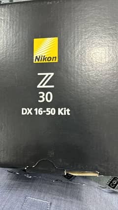 Nikon z30 0