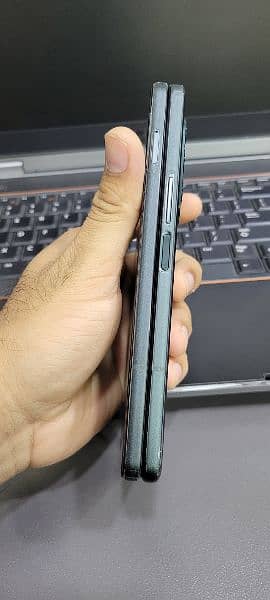 Samsung galaxy fold 3 dual physical sim 1