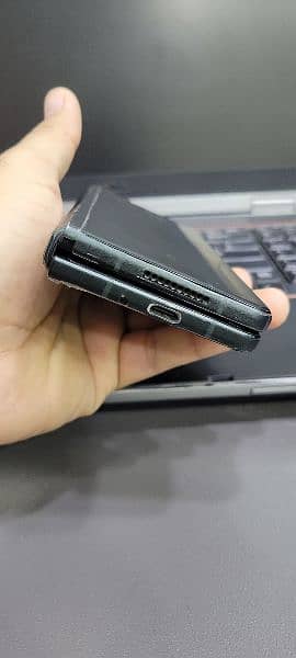 Samsung galaxy fold 3 dual physical sim 4