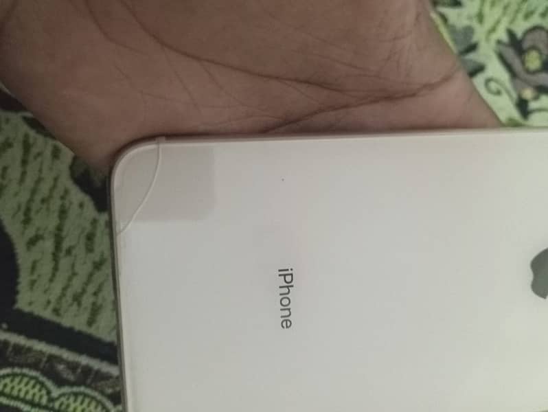 iphone8 plus pta approved64 gb 6