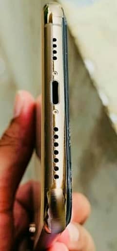 I phone XS Max 256 gb pta provd