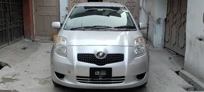 Toyota Vitz 2006 call 033/55192724