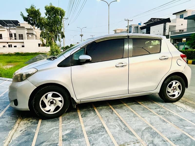 Toyota Vitz 2011/15 urgent sale 5