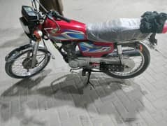 Honda 125 2021 k 12 mahine ki hai