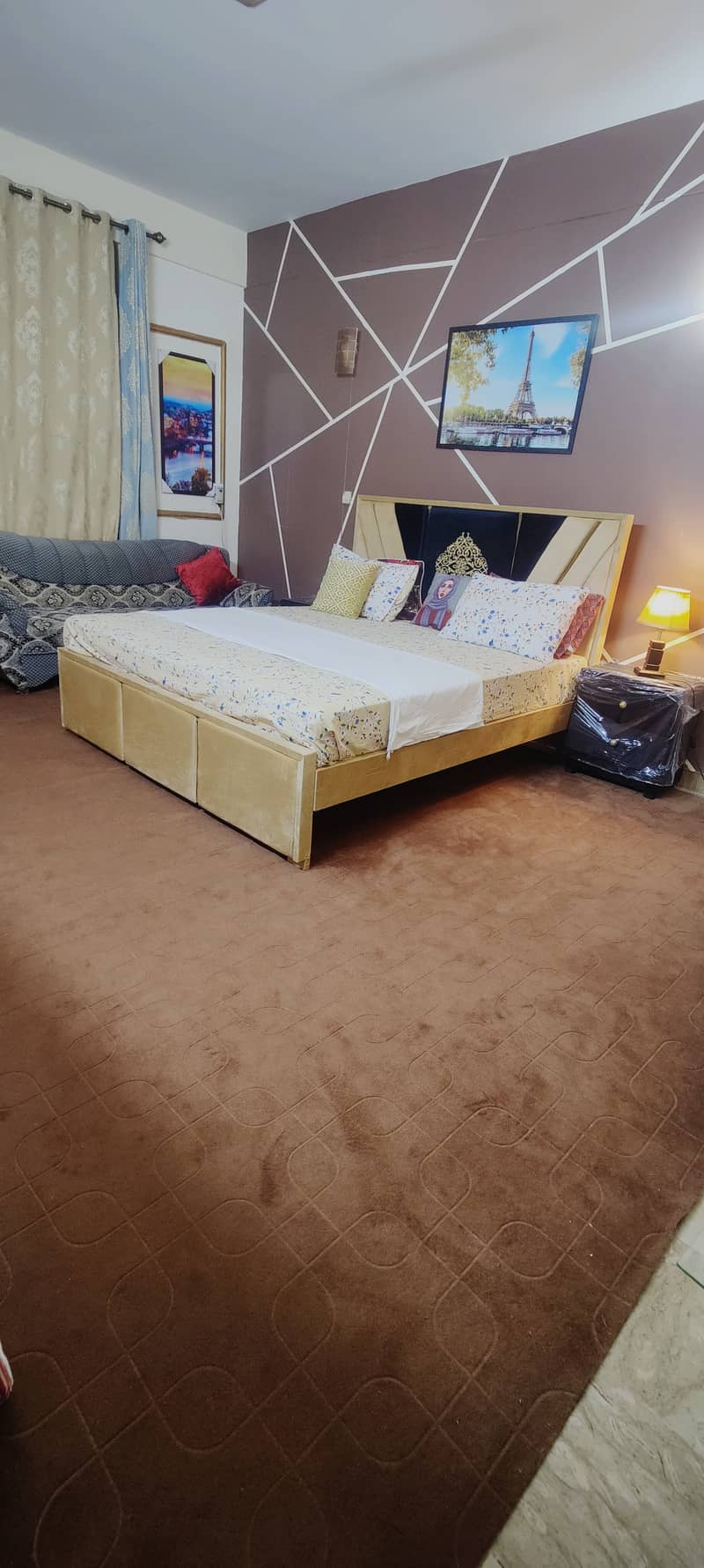 Per day 2 bed furnished flat for rent F-11 For couples family 6