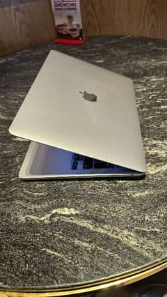 Apple macbook pro m1 2020