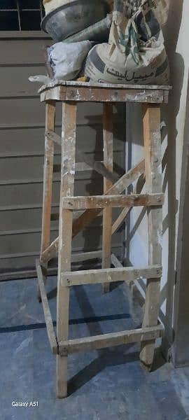 wooden ladder  stairs 5 ft 5