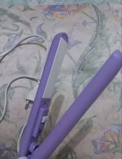 Mini Hair Straightener