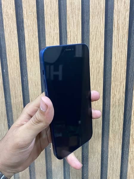 iphone 12 128 gb Non(jv) 68k Fixed (Read description ) 4