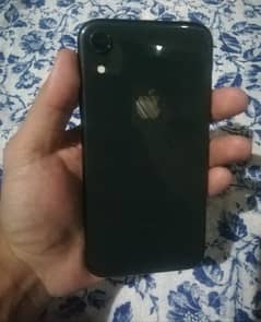 iPhone XR 0