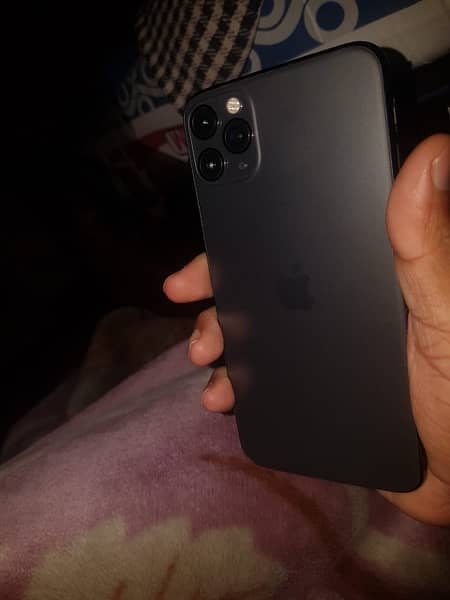 I phone 11pro max 1