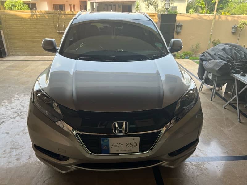 Honda Vezel 2016/Import 2022, 4.5 grade 7