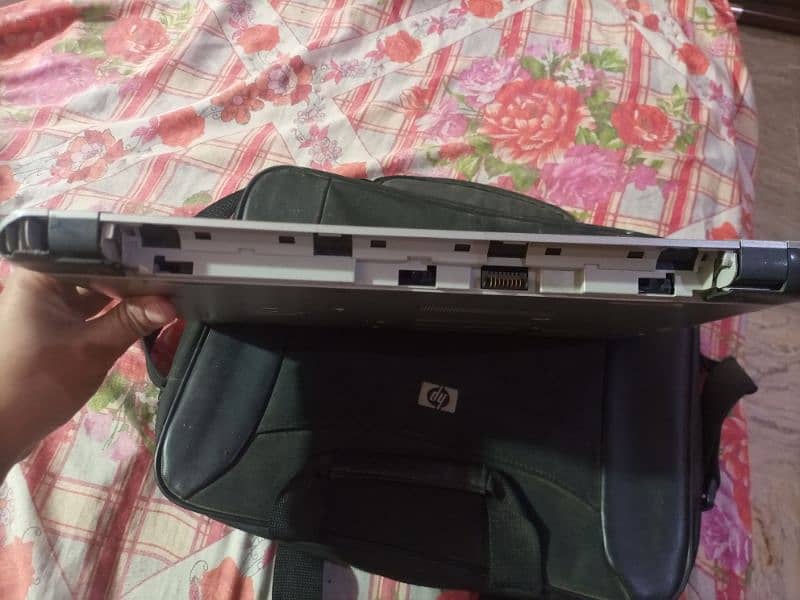 hp laptop cor i7 4th gen urgent sell 5