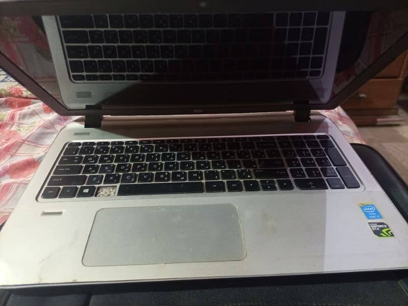 hp laptop cor i7 4th gen urgent sell 12