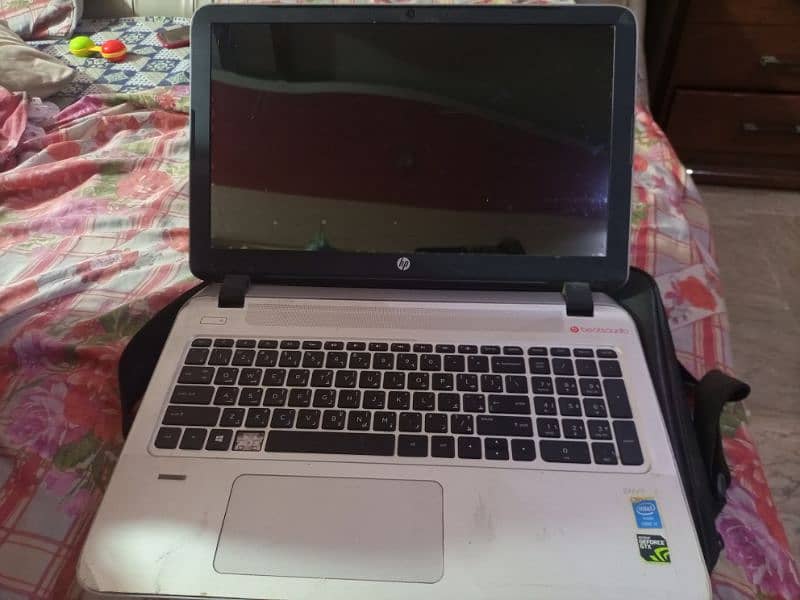 hp laptop cor i7 4th gen urgent sell 18