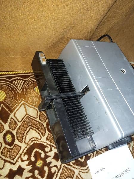 slide projector and overhead projector available (0370-2090709) 12