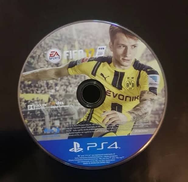 Ps4 games available Gta 5, Fifa 17 3