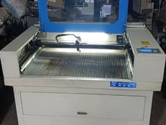 laser cutting machine