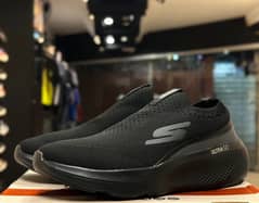 Skechers GO RUN Elevate 0