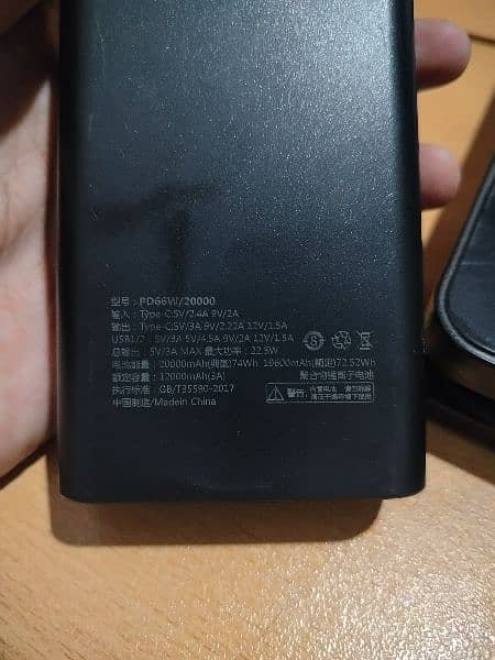 20000mah Power Bank Fast Charging PD and USB Output Type C 2