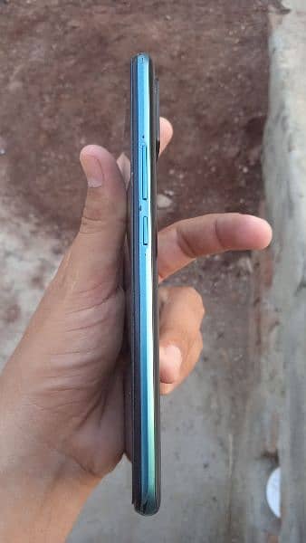 Realme 7i 4