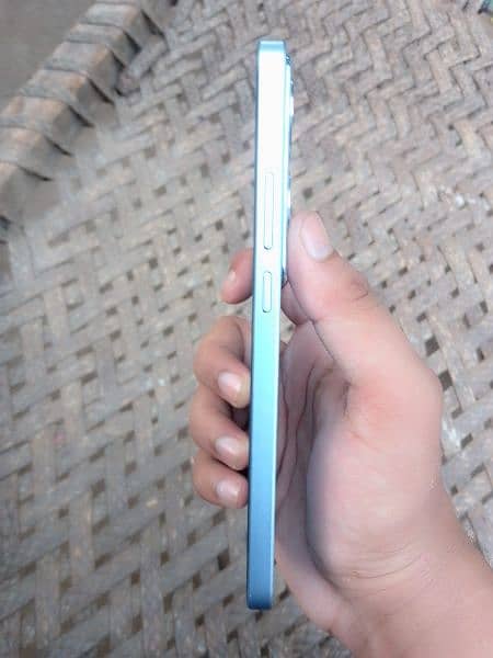 oppo Reno 11f 5g 256gb only 2 week used 3