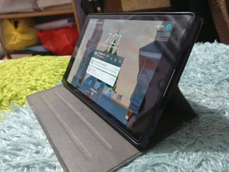 Lenovo Tablet with cover urgent sale 1