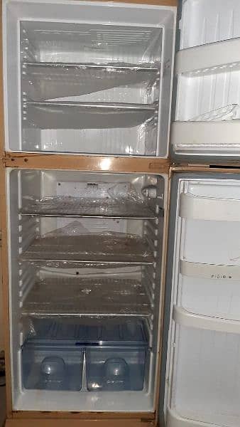 Fridge Orient for sale good and neat clean 0