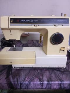 Jaguar 750 super sewing machine