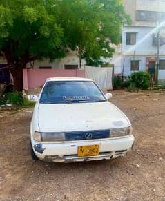 Nissan Sunny 1992